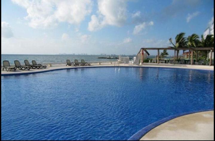 Ferienwohnung Relaxing Beachfront Loft Cancún Exterior foto